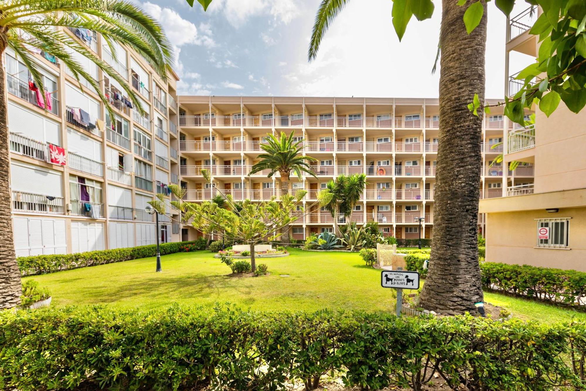 Апартаменты Mediterranean Way - Paradis Playa Ла-Пинеда Экстерьер фото