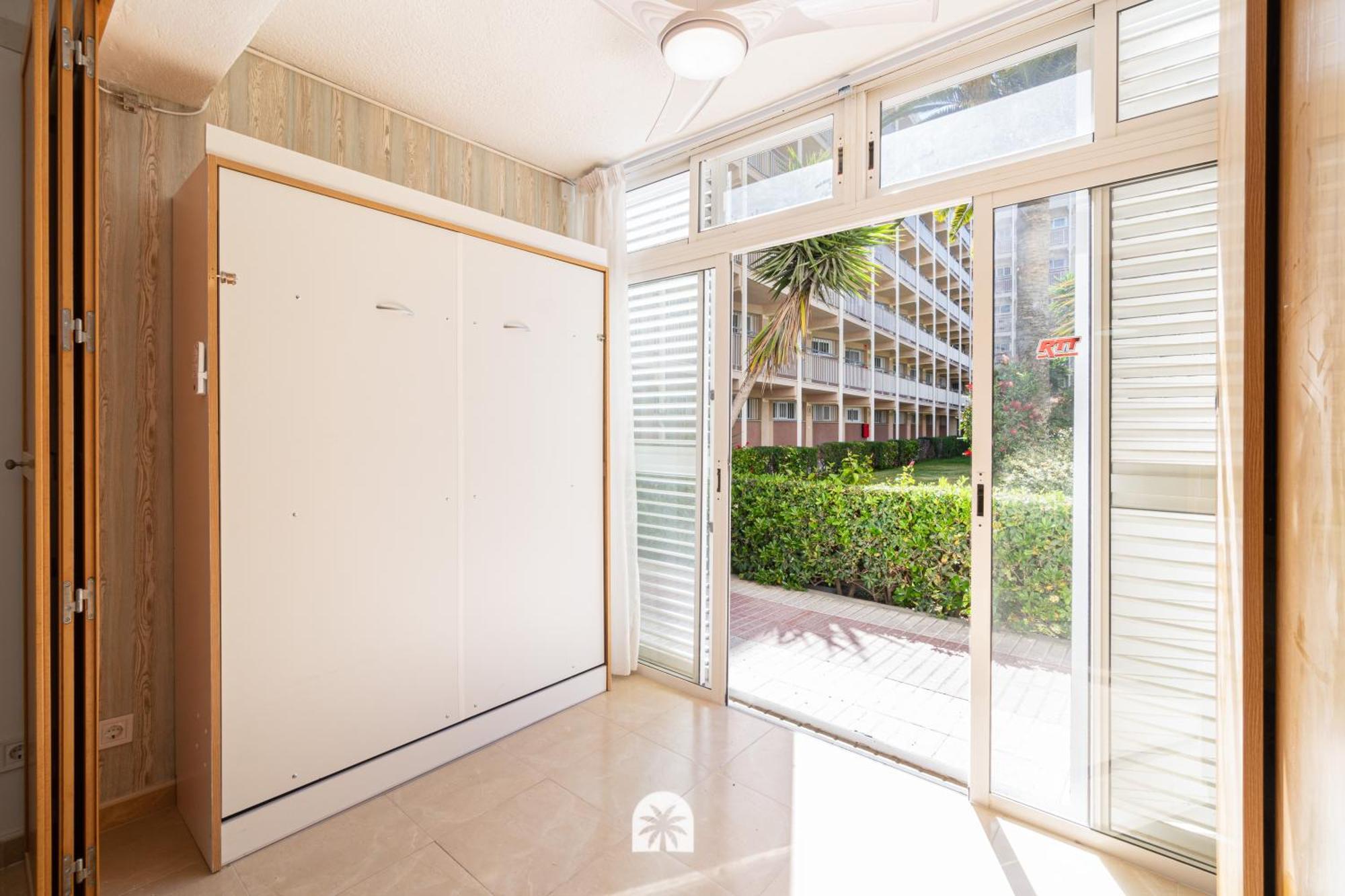 Апартаменты Mediterranean Way - Paradis Playa Ла-Пинеда Экстерьер фото